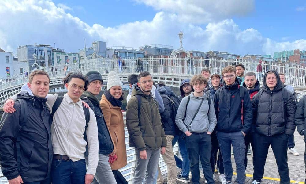 VOYAGE SCOLAIRE