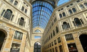 galleria umberto naples; voyage scolaire italie; visiter naples