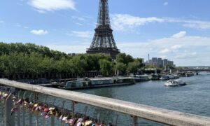 tour eiffel paris; sortie à la journée en autocar reims; grand reims transport scolaire